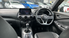 Nissan Juke 1.0 DiG-T 114 N-Connecta 5dr Petrol Hatchback